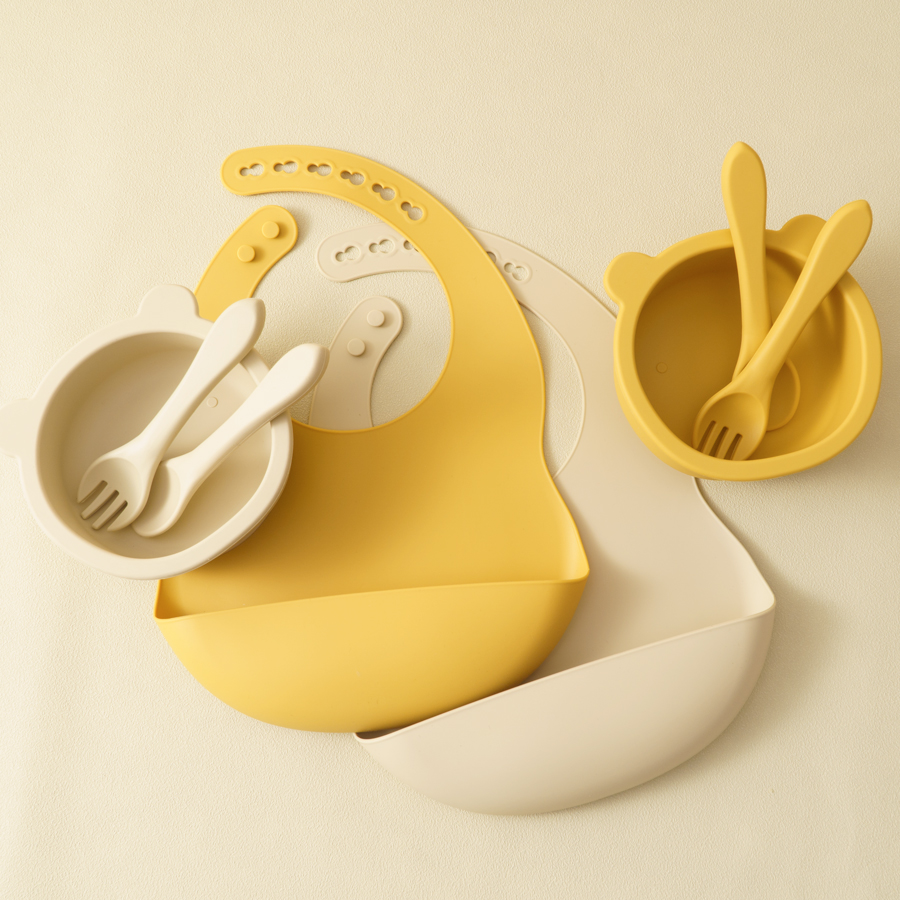 Silicone Baby Bibs - 赤ちゃん用シリコン皿,食品用,サッカーボウル,プレート,スプーン,フォーク,防水よだれかけ,卸売り
